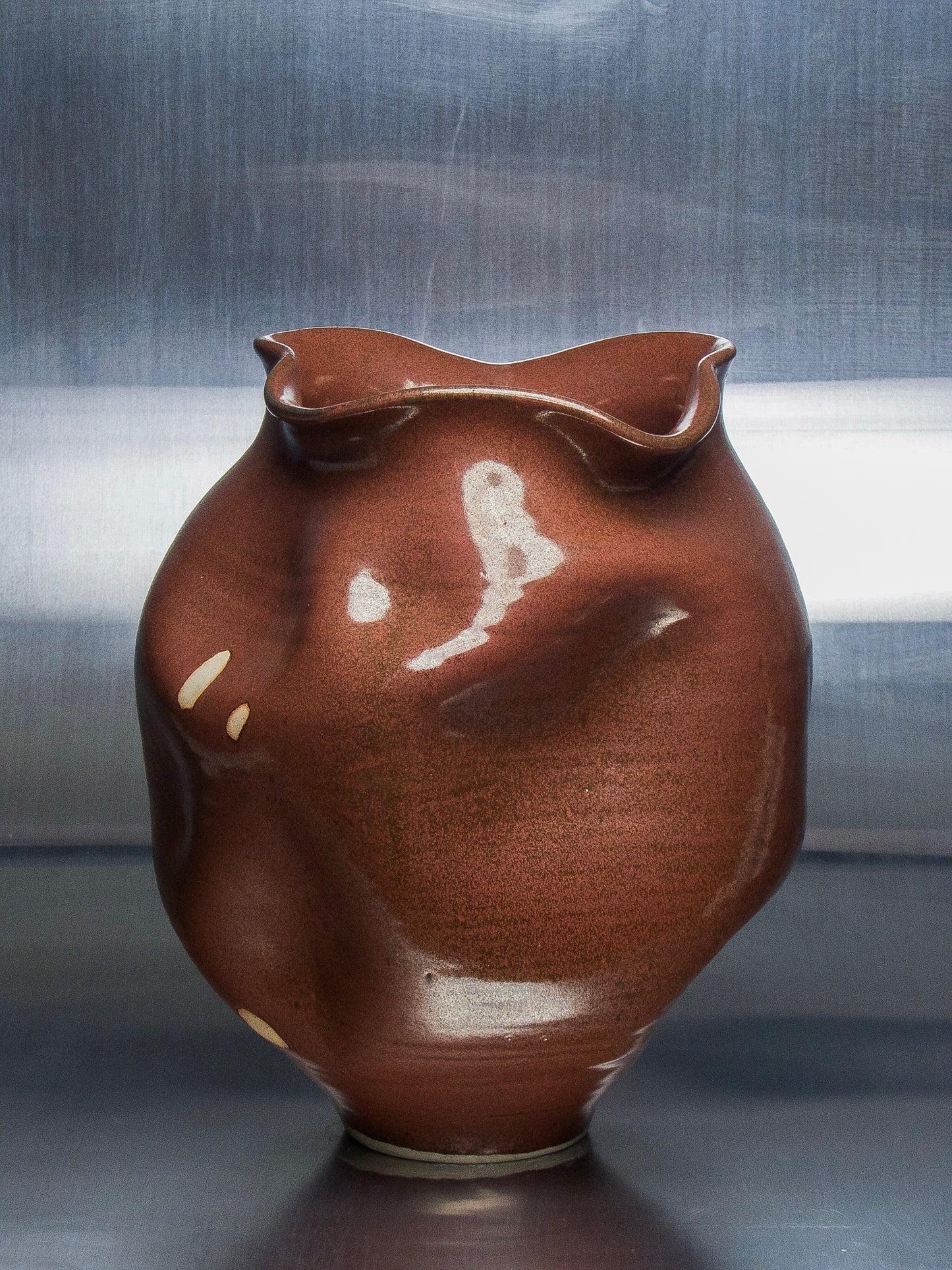 lump vase #004 (rust)